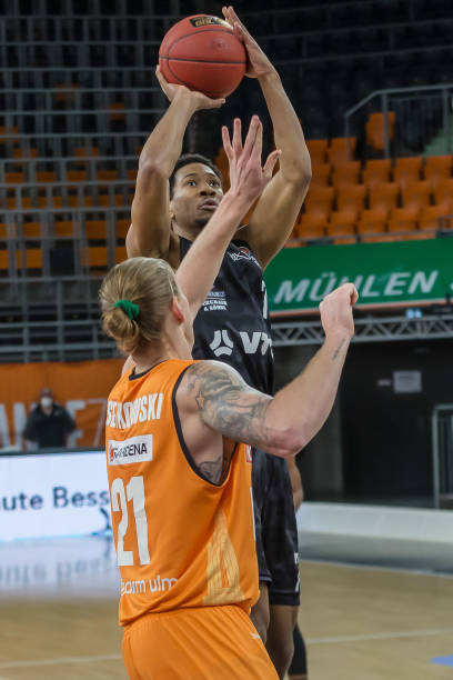 的足球转会 的足球转会