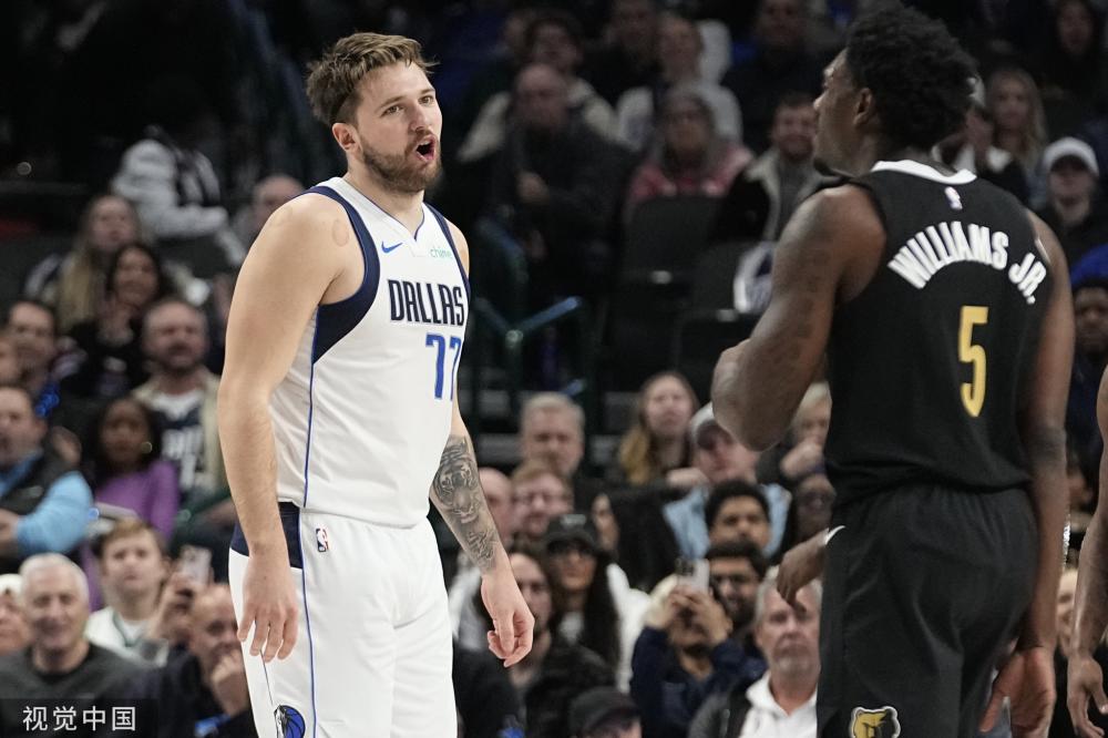 尤其是中场 尤其是中场